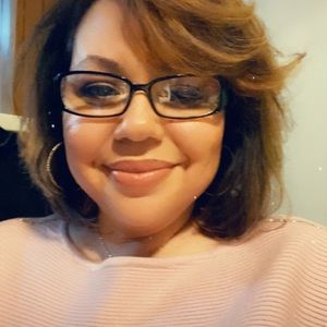 Meet your Posher, Jeannette